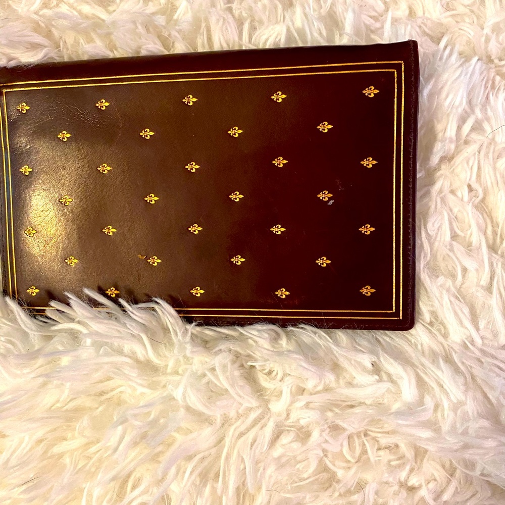 Wallet English style